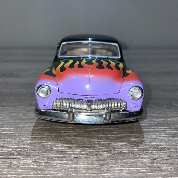 MOTOR MAX 1949 Mercury Coupe Hot Rod Flames Diecast Model Car 1/24 Scale - Picture 10 of 12